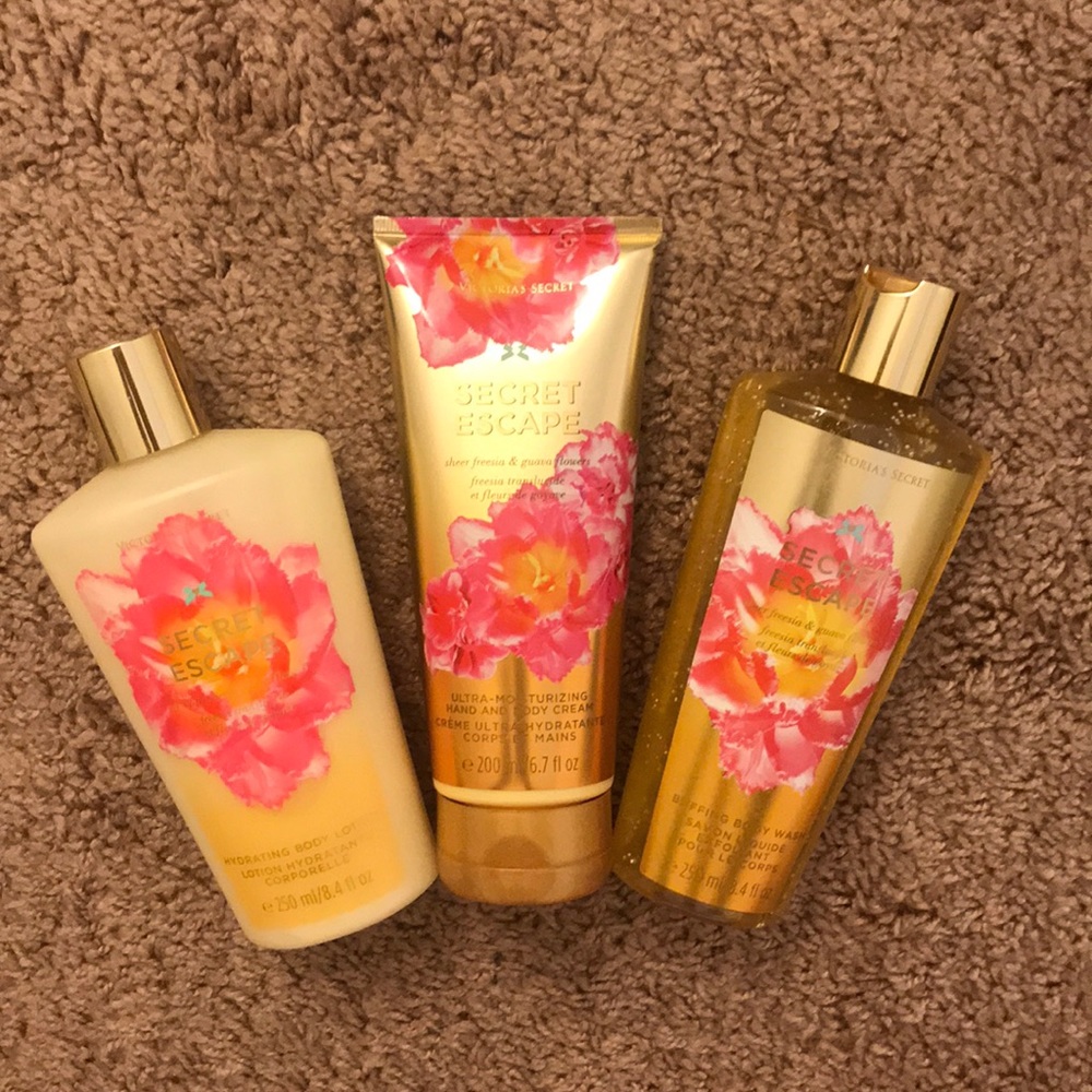 Victoria Secret scent Secret Escape
